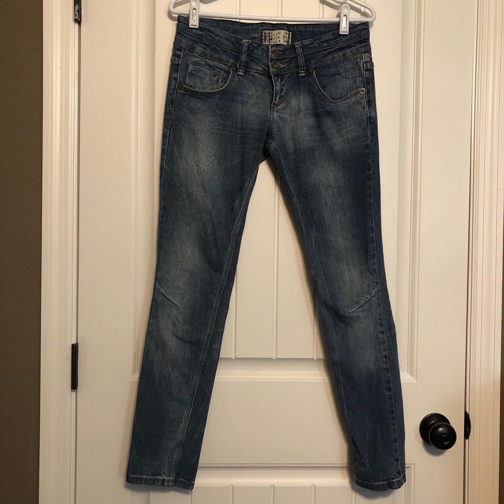 Denim Rules by TRF jeans
